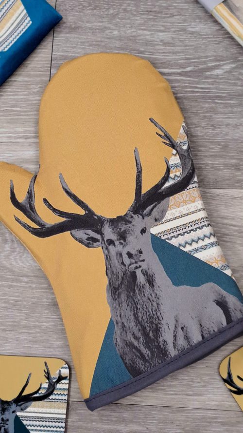 Teal Stag Oven Mitt